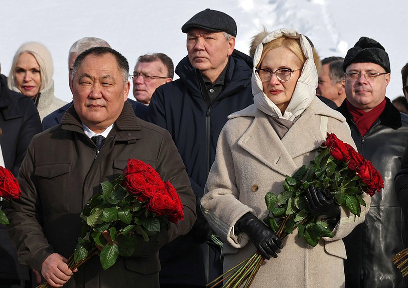 Заместители Председателя Государственной Думы Шолбан Кара-оол и Ирина Яровая