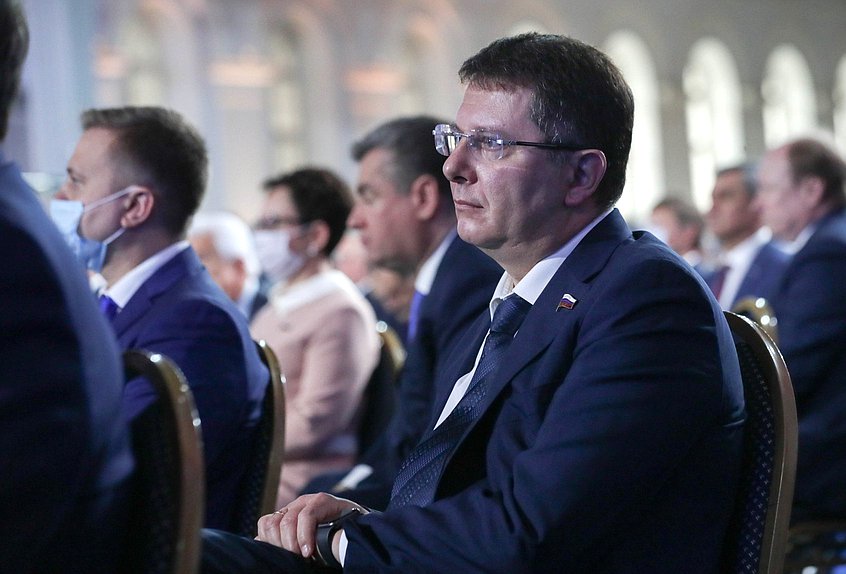 Председатель Комитета по экономической политике, промышленности, инновационному развитию и предпринимательству Сергей Жигарев