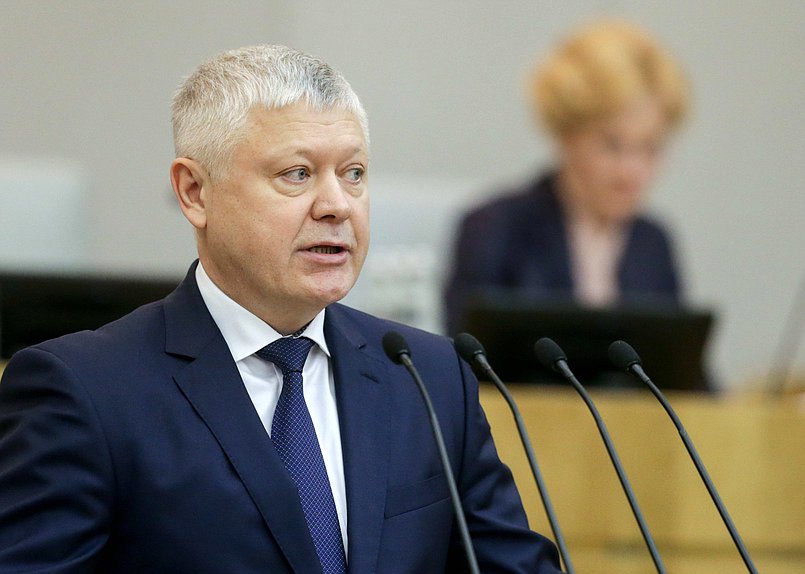 Председатель Комитета по безопасности и противодействию коррупции Василий Пискарев