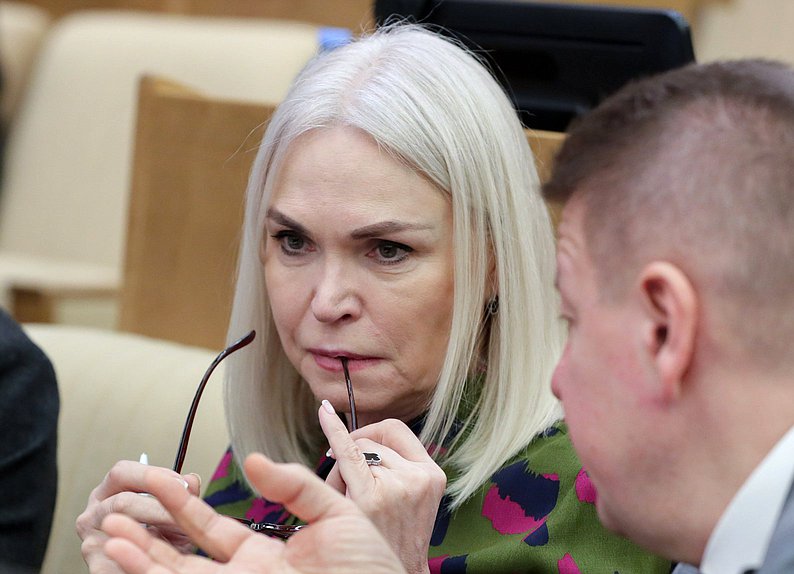 Заместитель Председателя Комитета по государственному строительству и законодательству Ирина Белых