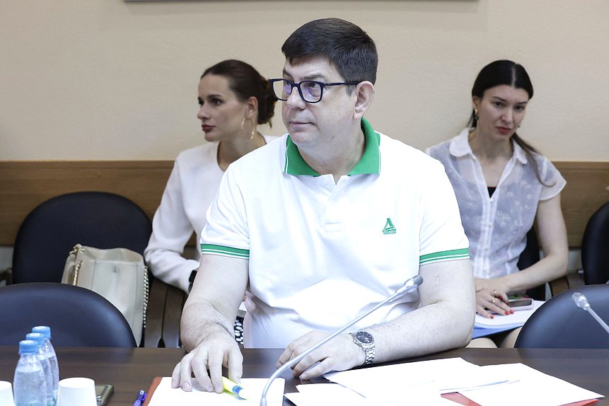 Заседание Комитета по просвещению