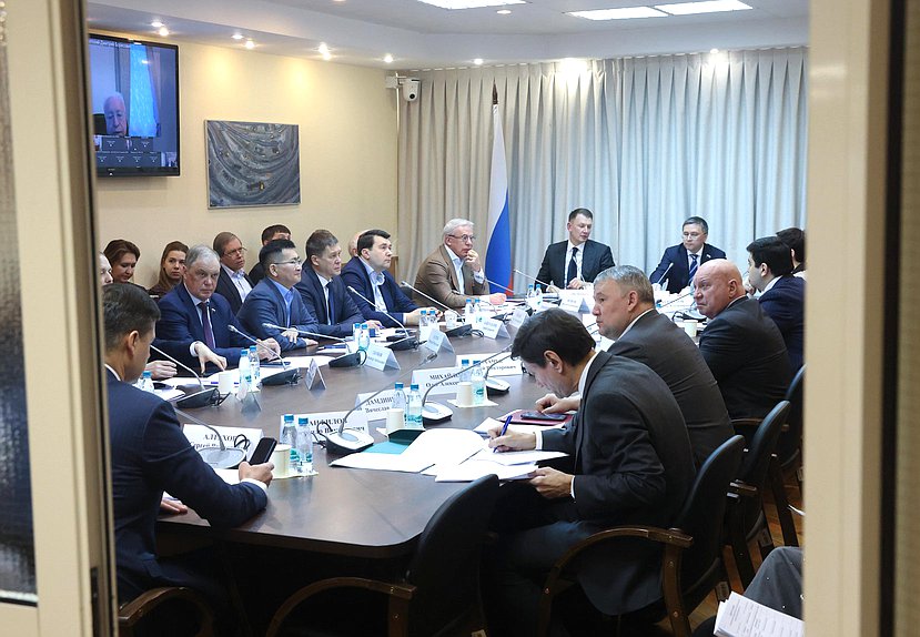 Заседание Комитета по экологии, природным ресурсам и охране окружающей среды