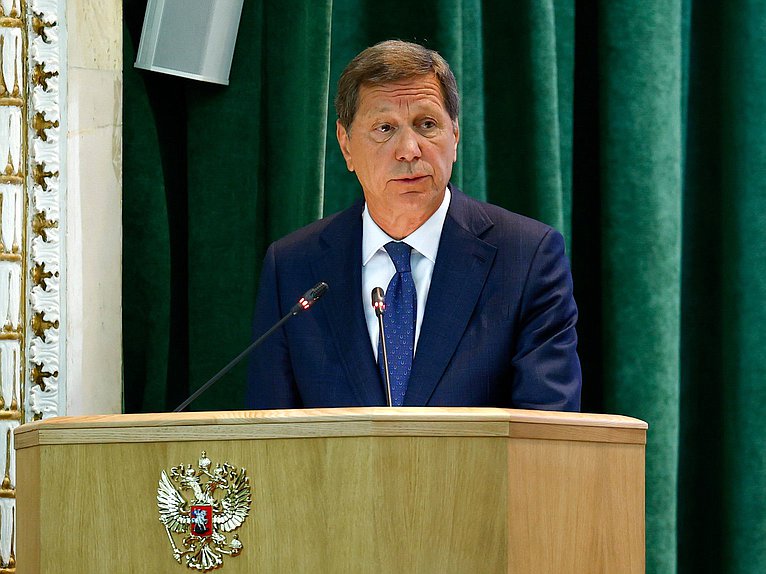 Первый заместитель Председателя Государственной Думы Александр Жуков