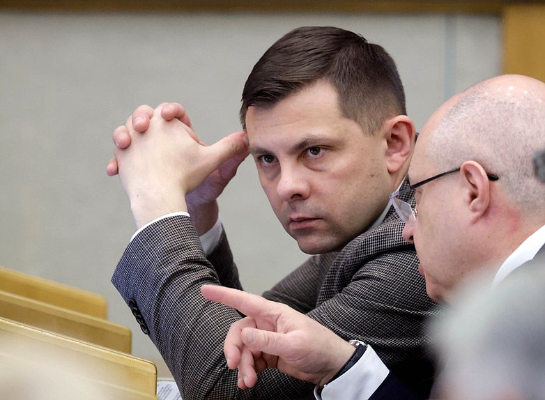 Член Комитета по экологии, природным ресурсам и охране окружающей среды Олег Михайлов