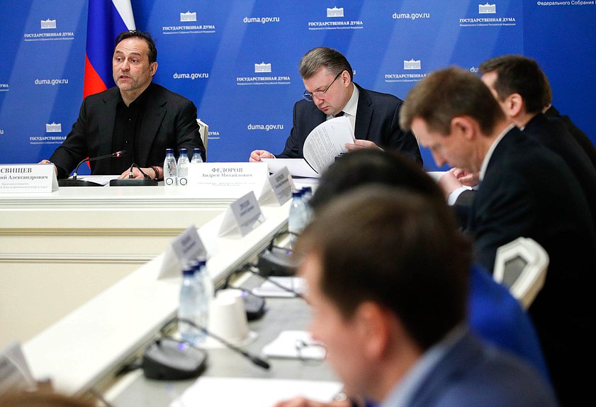 Председатель Комитета по физической культуре и спорту Дмитрий Свищев