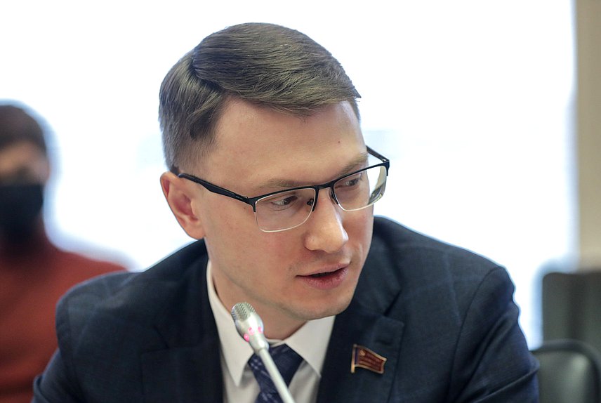 Член Комитета по туризму и развитию туристической инфраструктуры Артем Прокофьев