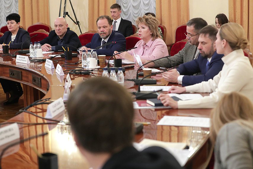 Круглый стол Комитета по культуре на тему «Задачи выявления и поддержки талантов, воспитания творческой молодежи в духе традиционных ценностей»