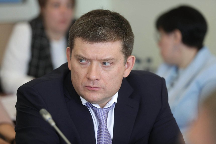 Заместитель Председателя Совета Федерации Николай Журавлев