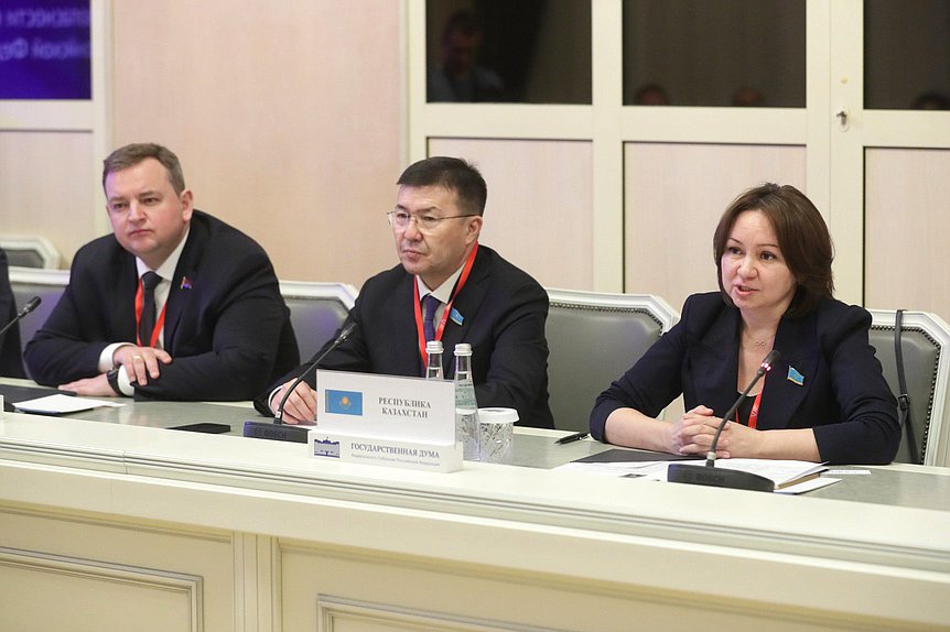 Meeting of Chairman of the State Duma Vyacheslav Volodin with delegation of international observers representing the Parliamentary Assembly of the Collective Security Treaty Organization