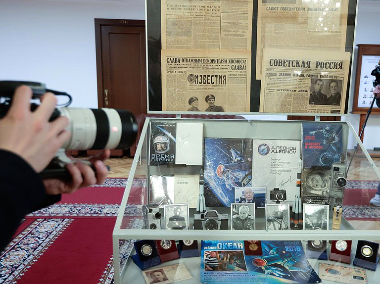 Открытие выставки «Человек Страны Советов в Космосе!»