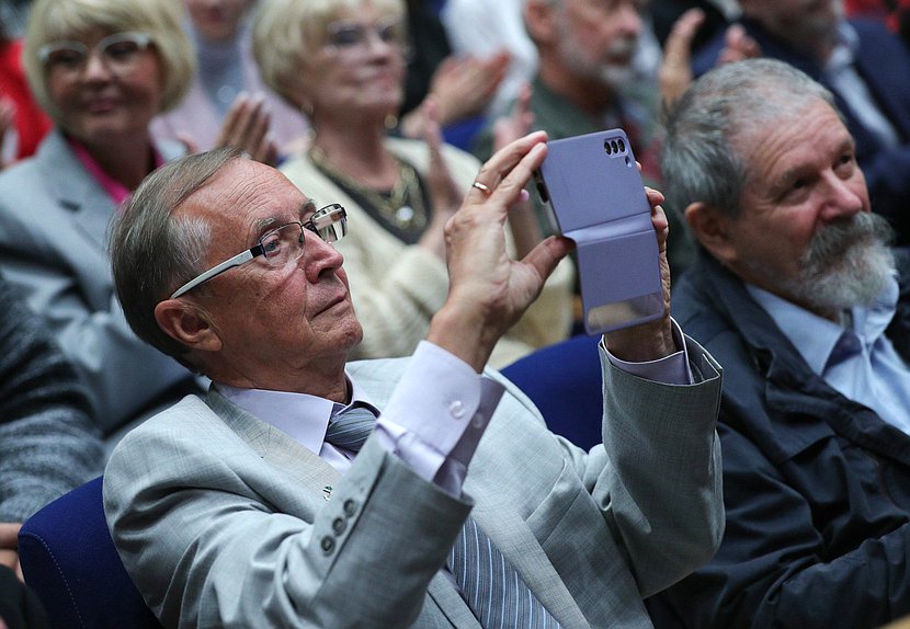 Первый заместитель Председателя Комитета по развитию гражданского общества, вопросам общественных и религиозных объединений Николай Бурляев