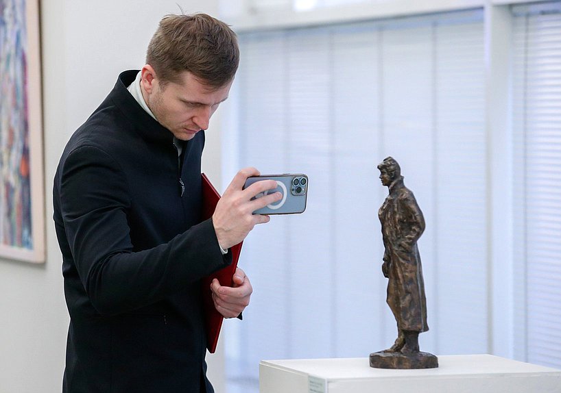 Открытие выставки «Есенин. Бесконечная легенда», приуроченной к 125-летию со дня рождения Сергея Есенина