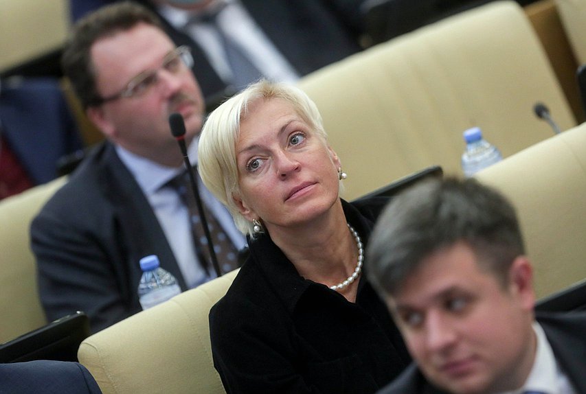 Заместитель Председателя Комитета по просвещению Ирина Ивенских