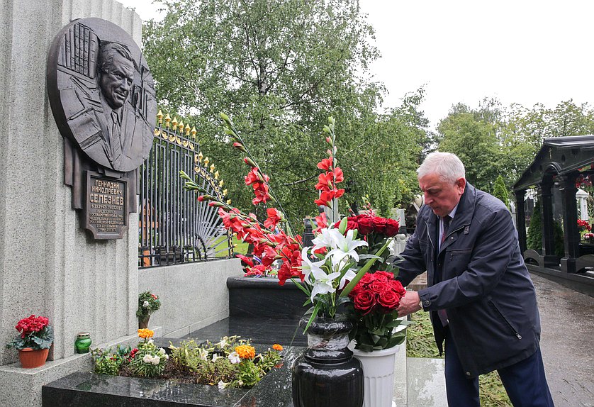 Председатель Комитета по региональной политике и проблемам Севера и Дальнего Востока Николай Харитонов
