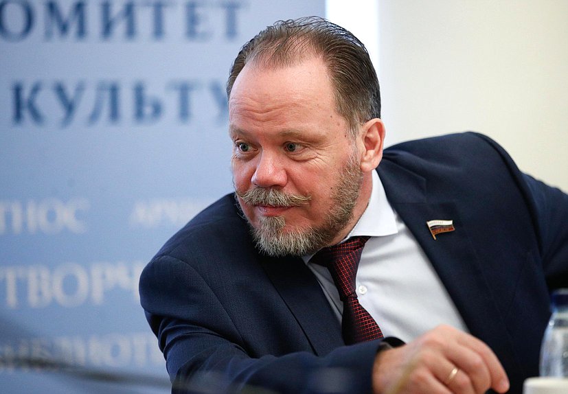 Первый заместитель Председателя Комитета по культуре Александр Шолохов