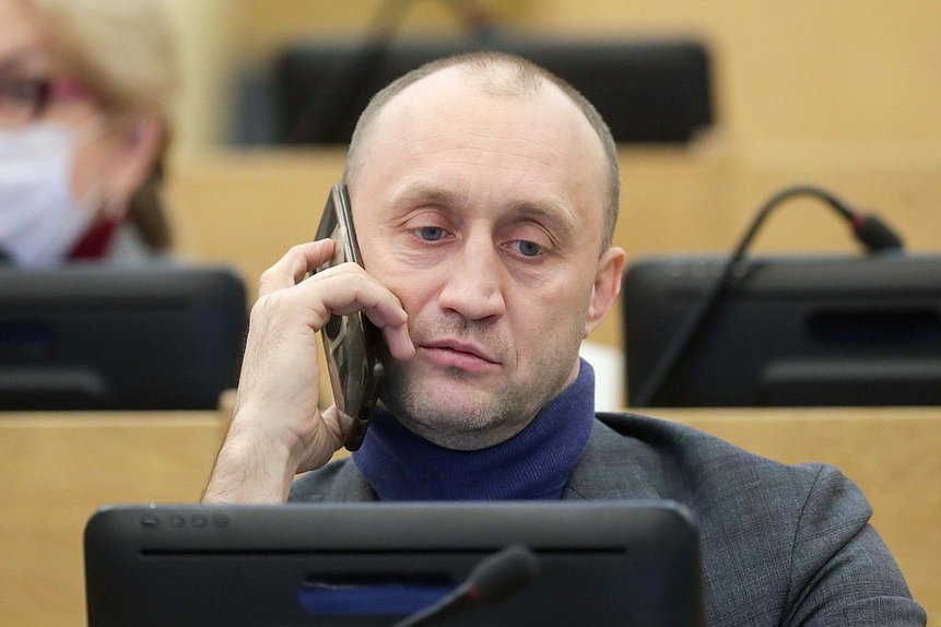 Член Комитета по аграрным вопросам Александр Жупиков