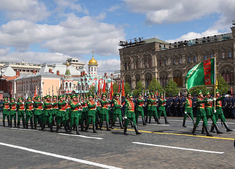 Парад в честь 80-й годовщины Победы в Великой Отечественной войне
