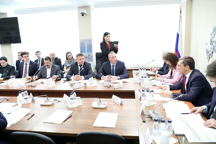 Заседание Комитета по промышленности и торговле