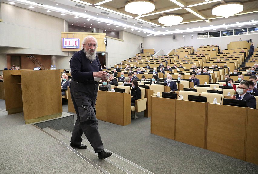 Член Комитета по просвещению Анатолий Вассерман