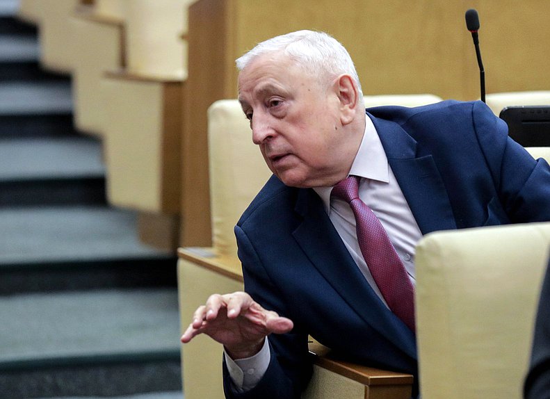 Председатель Комитета по развитию Дальнего Востока и Арктики Николай Харитонов