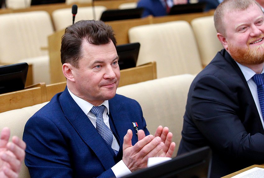 Член Комитета по транспорту и развитию транспортной инфраструктуры Роман Романенко