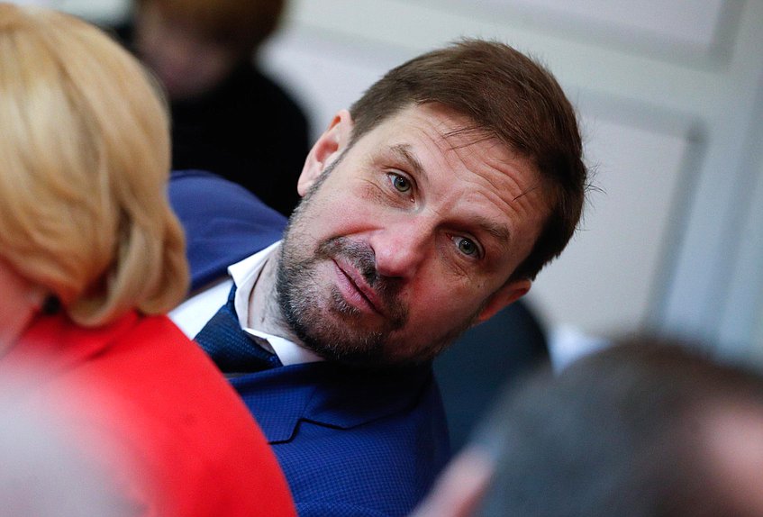 Член Комитета по культуре Дмитрий Кузнецов