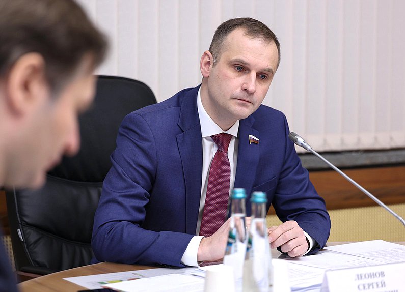 Председатель Комитета по охране здоровья Сергей Леонов