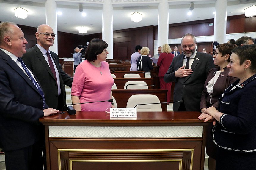 Открытие заседания шестьдесят второй сессии Парламентского Собрания Союза Беларуси и России