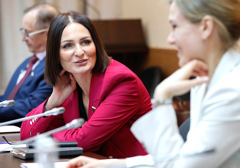 Первый заместитель Председателя Комитета по вопросам семьи, женщин и детей Татьяна Буцкая