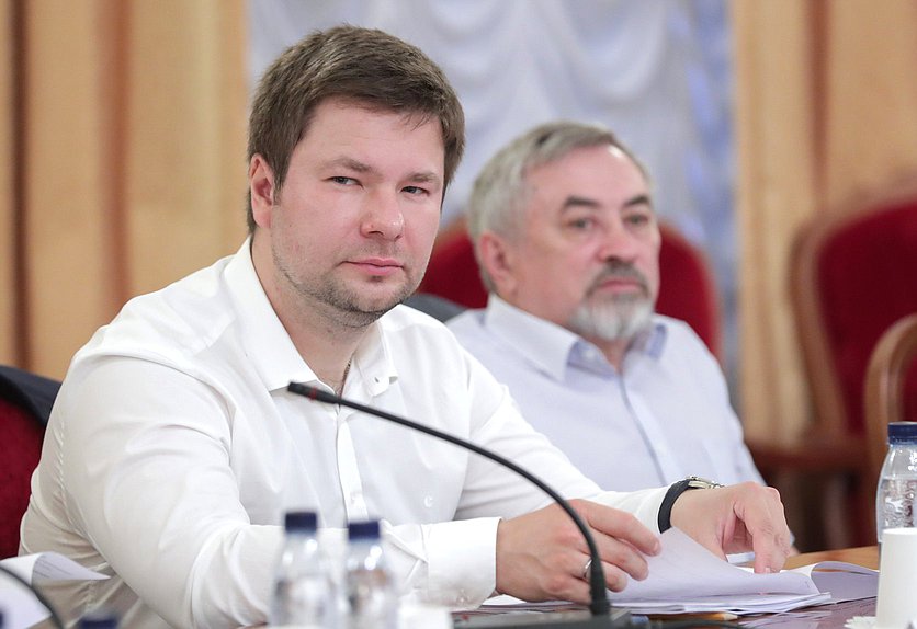 Заседание Экспертного Совета по развитию медицинской промышленности на тему: Стратегические направления развития отечественного приборостроения в условиях санкционного давления