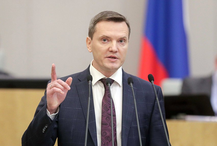 Член Комитета по государственному строительству и законодательству Даниил Бессарабов