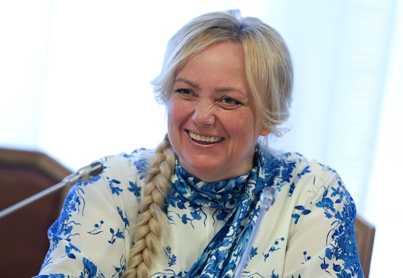 Круглый стол Комитета по аграрным вопросам на тему «Развитие кооперации и поддержка личных подсобных хозяйств: возможности самозанятости сельского населения»