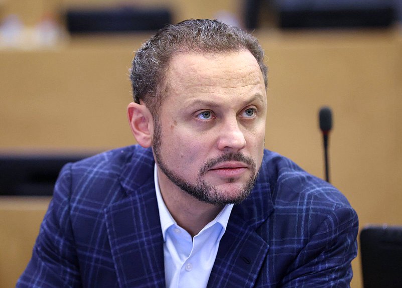 Первый заместитель Председателя Комитета по транспорту и развитию транспортной инфраструктуры Павел Федяев