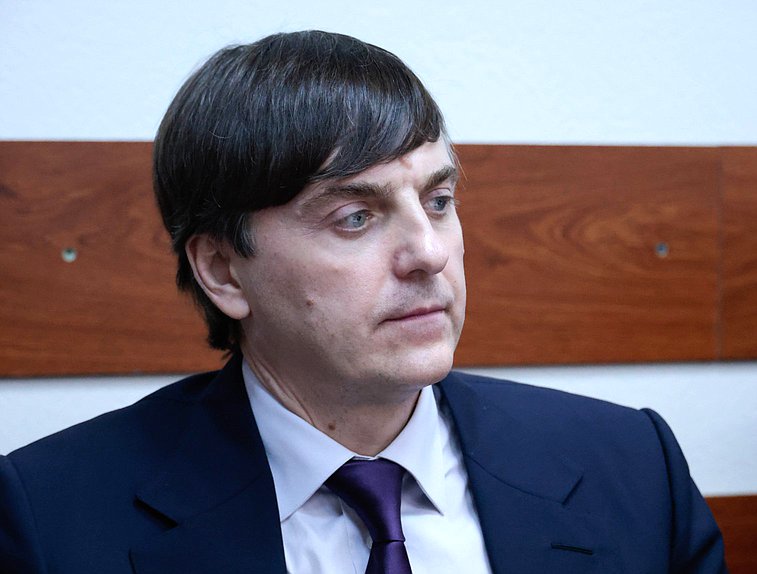 Министр просвещения РФ Сергей Кравцов