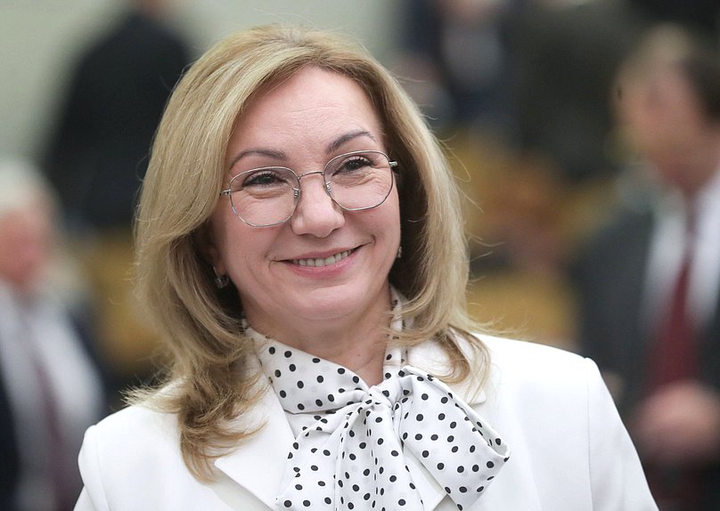 Член Комитета по просвещению Лариса Тутова