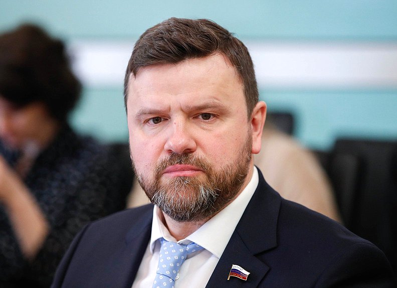 Член Комитета по энергетике Юрий Станкевич