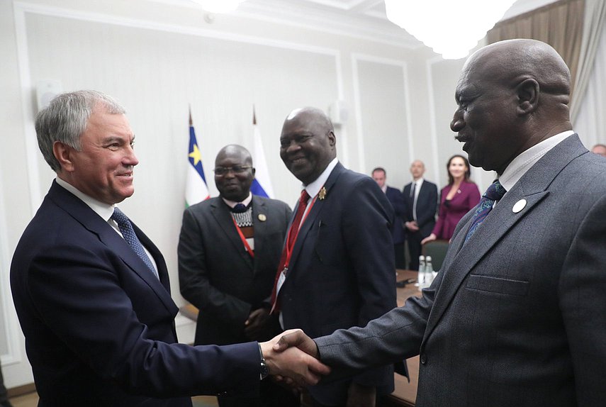 Chairman of the State Duma Vyacheslav Volodin and President of the National Assembly of the Central African Republic Simplice Mathieu Sarandji