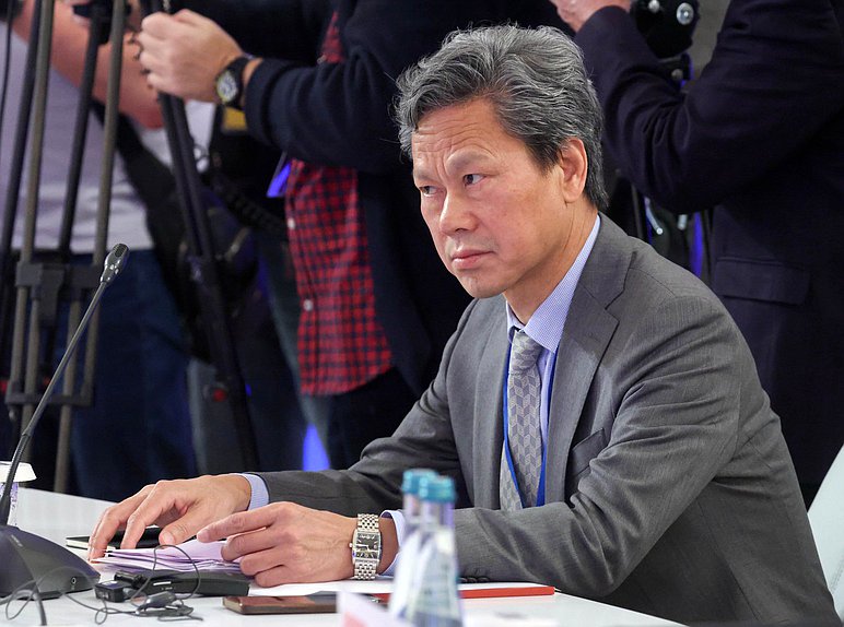 Советник Посольства Китая в России Лю Жуй