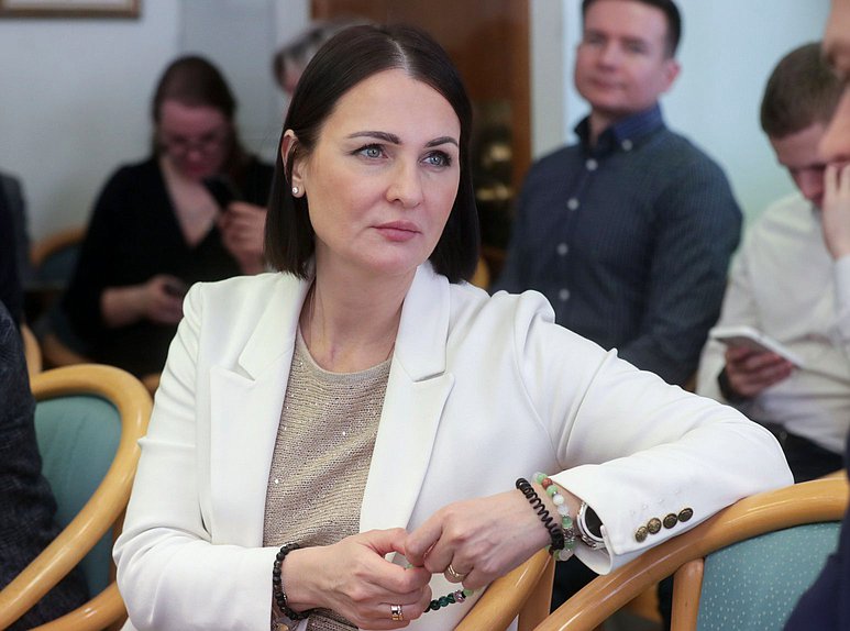 Первый заместитель Председателя Комитета по защите семьи, вопросам отцовства, материнства и детства Татьяна Буцкая