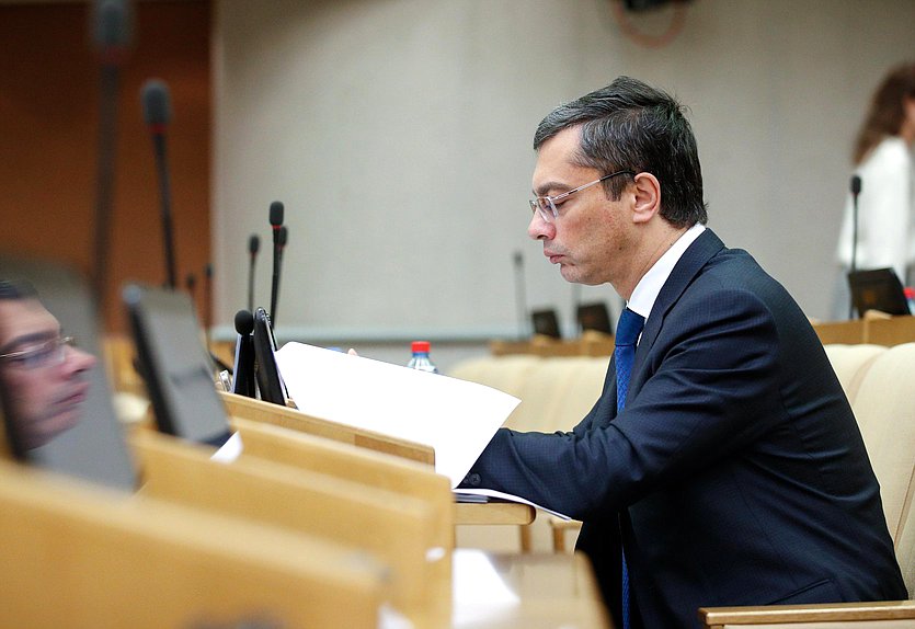 Председатель Комитета по промышленности и торговле Владимир Гутенев