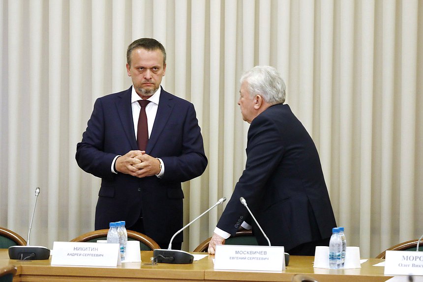 И.о. Министра транспорта РФ Андрей Никитин и Председатель Комитета по транспорту и развитию транспортной инфраструктуры Евгений Москвичев