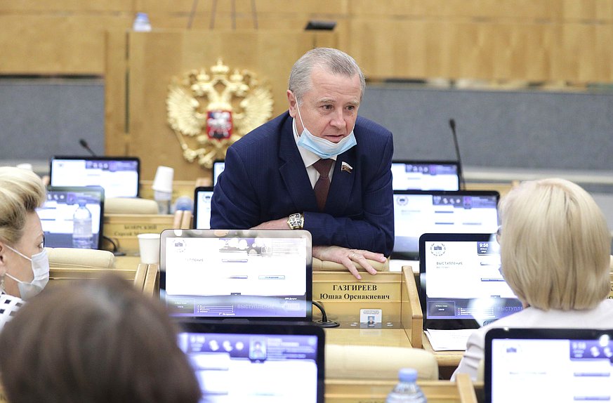 Член Комитета по аграрным вопросам Виктор Кидяев
