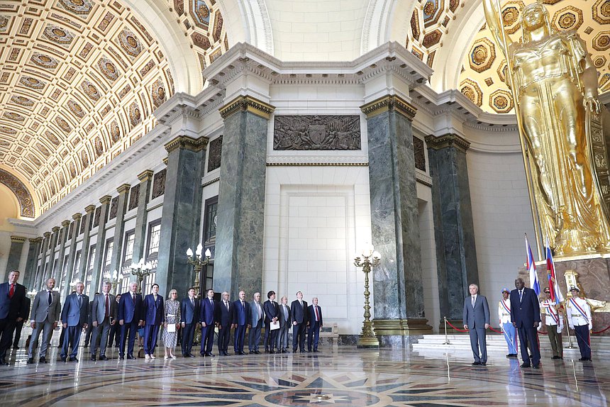 Meeting of Chairman of the State Duma Vyacheslav Volodin and President of the National Assembly of People's Power and the Council of State of Cuba Esteban Lazo Hernández