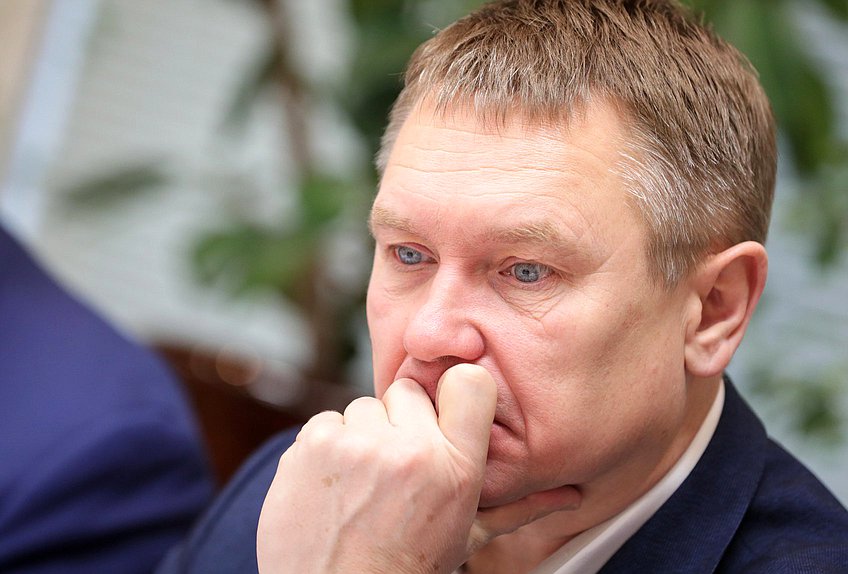 Первый заместитель Председателя Комитета по развитию Дальнего Востока и Арктики Сергей Каргинов