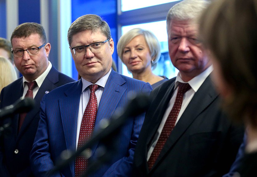 Член Комитета по труду, социальной политике и делам ветеранов Андрей Исаев