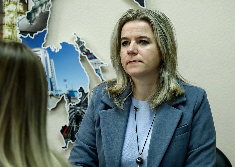 Член Комитета по защите семьи, вопросам отцовства, материнства и детства Ольга Коробова