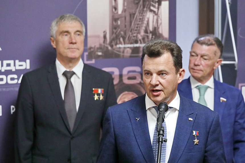 Член Комитета по транспорту и развитию транспортной инфраструктуры Роман Романенко