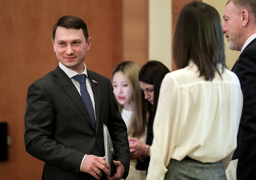 Член Комитета по туризму и развитию туристической инфраструктуры Артем Прокофьев