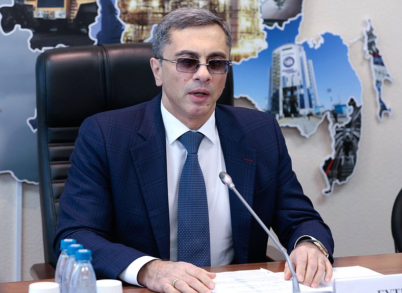 Председатель Комитета по промышленности и торговле Владимир Гутенев