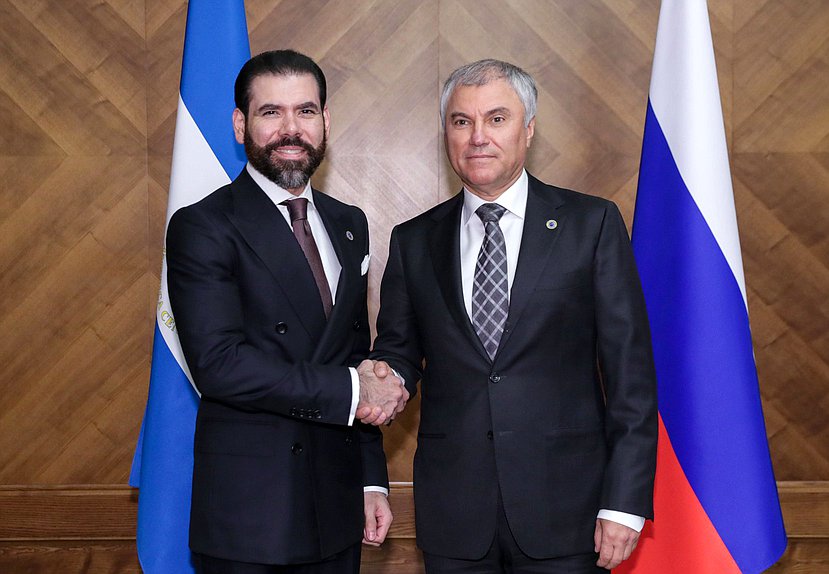 El Jefe de la Duma Estatal, Vyacheslav Volodin, y el Representante Especial del Presidente de la República de Nicaragua para el Desarrollo de las Relaciones con Rusia, Laureano Facundo Ortega Murillo